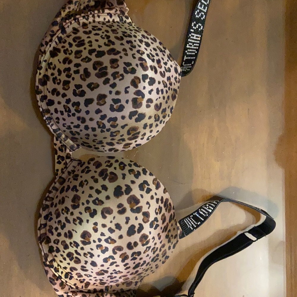 Victoria’s Secret push up Bra